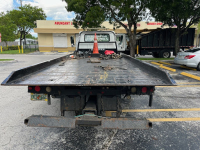 Top Cat Towing Services JunkYard in Pembroke Pines (FL) - photo 4