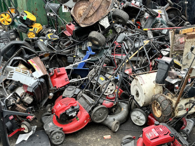 Optimus Recycing JunkYard in Chicago (IL) - photo 4