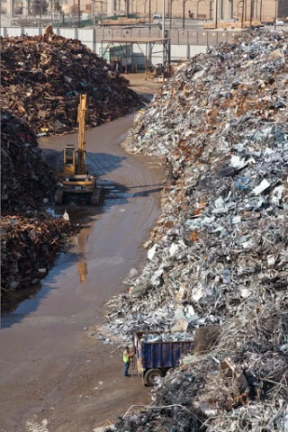 SA Recycling JunkYard in San Diego (CA) - photo 2