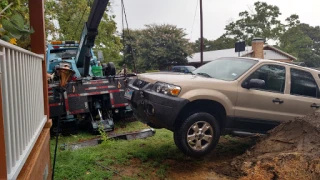 Athens Wrecker Service JunkYard in Tyler (TX) - photo 3