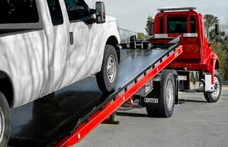 Ten Four Towing JunkYard in Gresham (OR) - photo 2