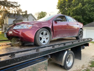 Rochester Vehicle Removal LLC JunkYard in Rochester (MN) - photo 2