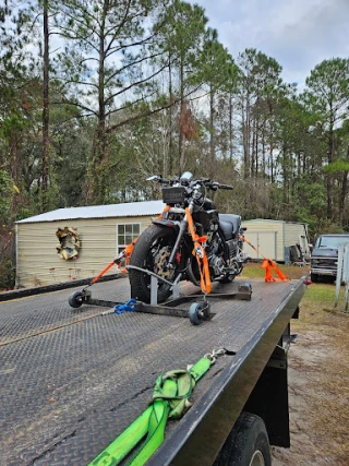 John Conwell Towing & Recovery JunkYard in Jacksonville (FL) - photo 2