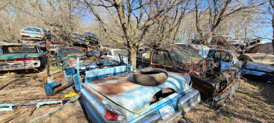 Joes Auto Sales JunkYard in Minneapolis (MN) - photo 3