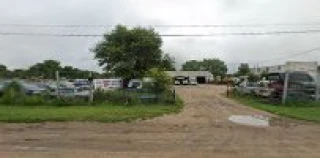 McMurray Motors & Salvage JunkYard in Lincoln (NE) - photo 3