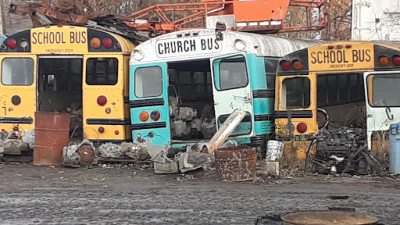 Jim Blount's Auto Salvage JunkYard in Elkhart (IN) - photo 1