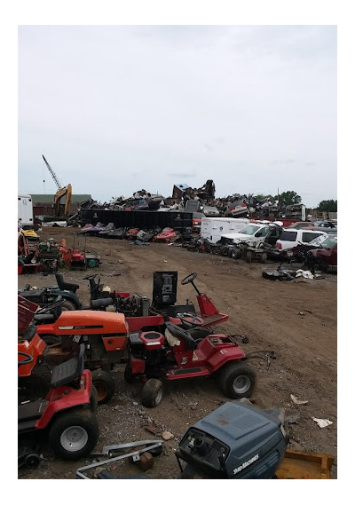 Miechiels Auto Salvage JunkYard in Detroit (MI) - photo 2