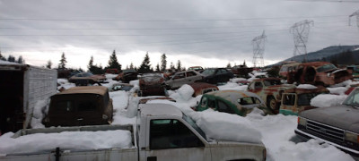 Howard's Wrecking Yard JunkYard in Vancouver (WA) - photo 3