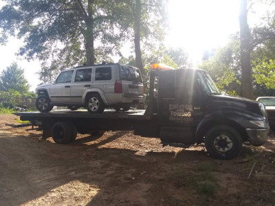 Deluna auto JunkYard in Spartanburg (SC) - photo 1