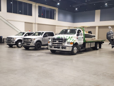 Green's Wrecker Services JunkYard in Jacksonville (NC) - photo 1