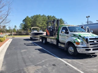 Green's Wrecker Services JunkYard in Jacksonville (NC) - photo 2