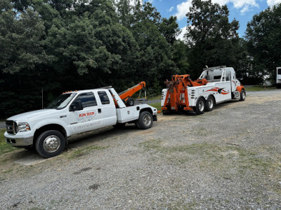 AimHigh Towing & Recovery JunkYard in Charlotte (NC) - photo 3