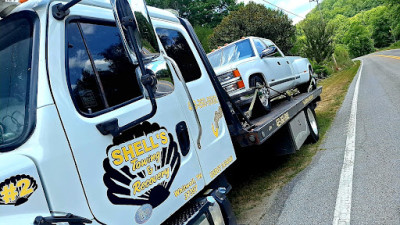 Shell's Towing & Recovery JunkYard in Chattanooga (TN) - photo 2