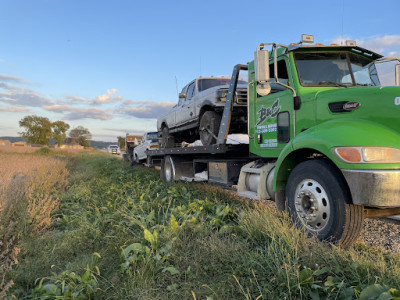 B&C Truck & Tire Repair JunkYard in Lincoln (NE) - photo 4