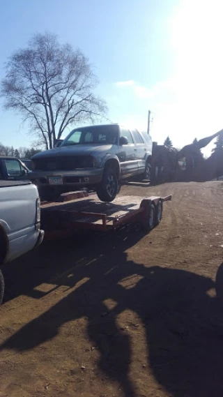 Harley's Auto Salvage & Radiator JunkYard in Minneapolis (MN) - photo 3