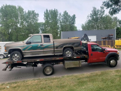 Minneapolis Towing Company JunkYard in Minneapolis (MN) - photo 4