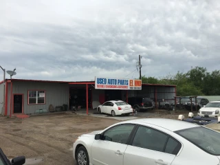 El Hno Auto Parts - photo 1