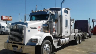 Valley Towing and Storage JunkYard in Brownsville (TX) - photo 2