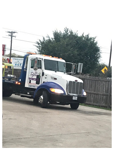 Al's Tejano Towing L.L.C. JunkYard in Brownsville (TX) - photo 4