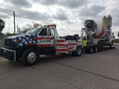 Tip Top Towing JunkYard in San Benito (TX) - photo 2