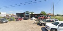 Lozano's Repair Shop JunkYard in Edinburg (TX)