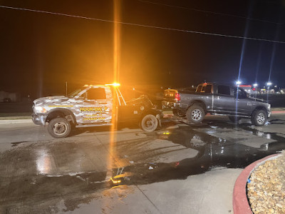 Hook 'Em Up Wrecker Service Inc. JunkYard in Killeen (TX) - photo 3