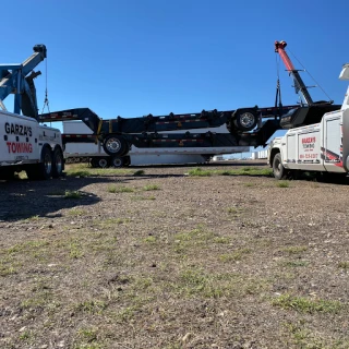 Garza's Towing Inc. JunkYard in Laredo (TX) - photo 2