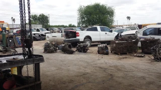 Tres Estrellas Auto Salvage - photo 1