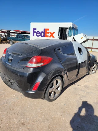 Keesee Auto Parts JunkYard in Midland (TX) - photo 2