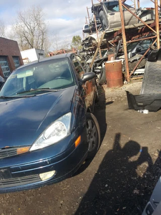 Giant Automotive Products JunkYard in Akron (OH) - photo 2