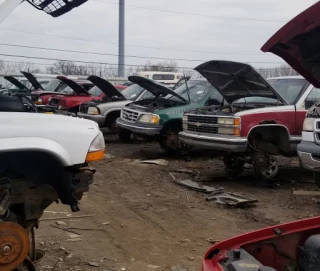 Cherry Picked Auto Parts JunkYard in Toledo (OH) - photo 2