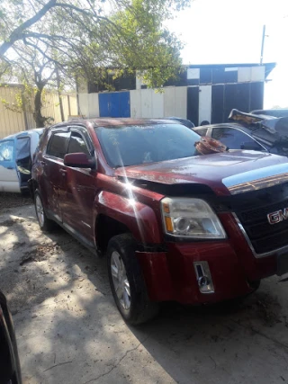 BALA'S Truck & Auto Parts JunkYard in Arlington (TX) - photo 4