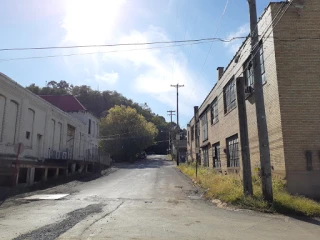 Castriota Metals & Recycling JunkYard in McKees Rocks (PA) - photo 2