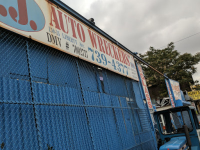 J & J Auto Wreckers Inc JunkYard in New York (NY) - photo 2