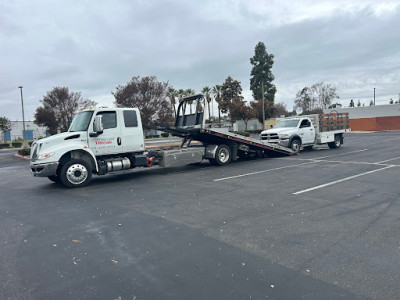 county CITY TOWING JunkYard in Anaheim (CA) - photo 2