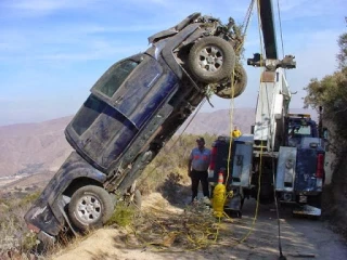 county CITY TOWING JunkYard in Anaheim (CA) - photo 4