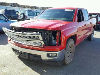 Hermanos Manriquez Auto Dismantling JunkYard in Lamont (CA) - photo 2