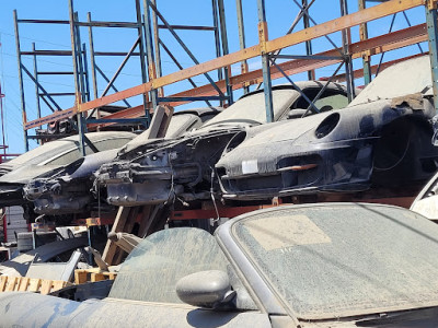 LA Los Angeles Dismantler - Porsche Parts 911 Boxster Cayman Shipping Worldwide 20+ Years JunkYard in Los Angeles (CA) - photo 3