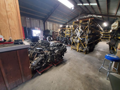 Indiana Truck Salvage JunkYard in Corona (CA) - photo 2