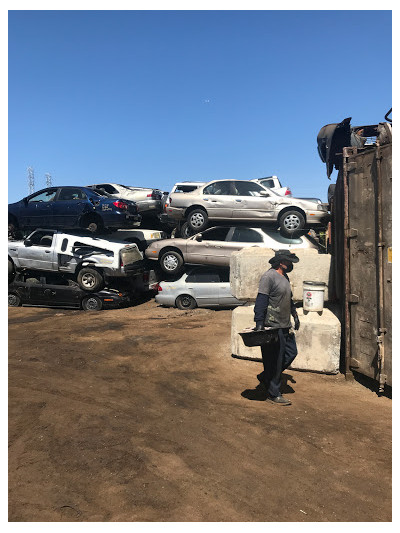 Infinity Auto Salvage JunkYard in East Palo Alto (CA) - photo 3