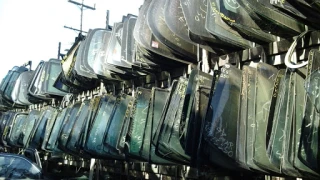 World Auto Parts JunkYard in Glendale (CA) - photo 3