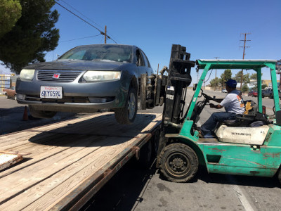 Five Stars Auto Dismantling JunkYard in Lancaster (CA) - photo 4