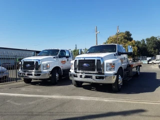 Myers Towing JunkYard in Modesto (CA) - photo 3