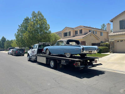 United Towing Services JunkYard in Murrieta (CA) - photo 2