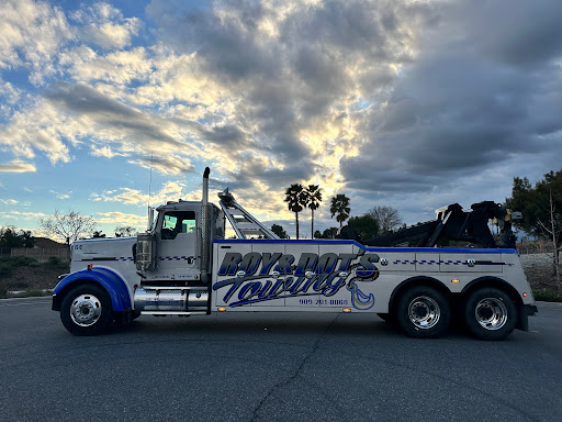 Roy & Dot's Towing JunkYard in Rialto (CA)