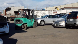 Golden Gate Tow Inc JunkYard in San Francisco (CA) - photo 2