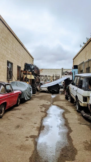 British Motorsports Inc JunkYard in Campbell (CA) - photo 4