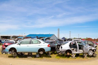 Cash for Junk Cars JunkYard in Santa Clarita (CA) - photo 3