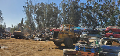 R & R Auto Wrecking - Reliable Recycling JunkYard in Arroyo Grande (CA) - photo 3