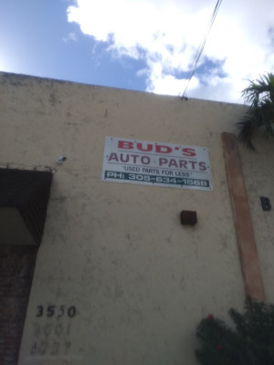 Bud's Auto Parts - photo 1